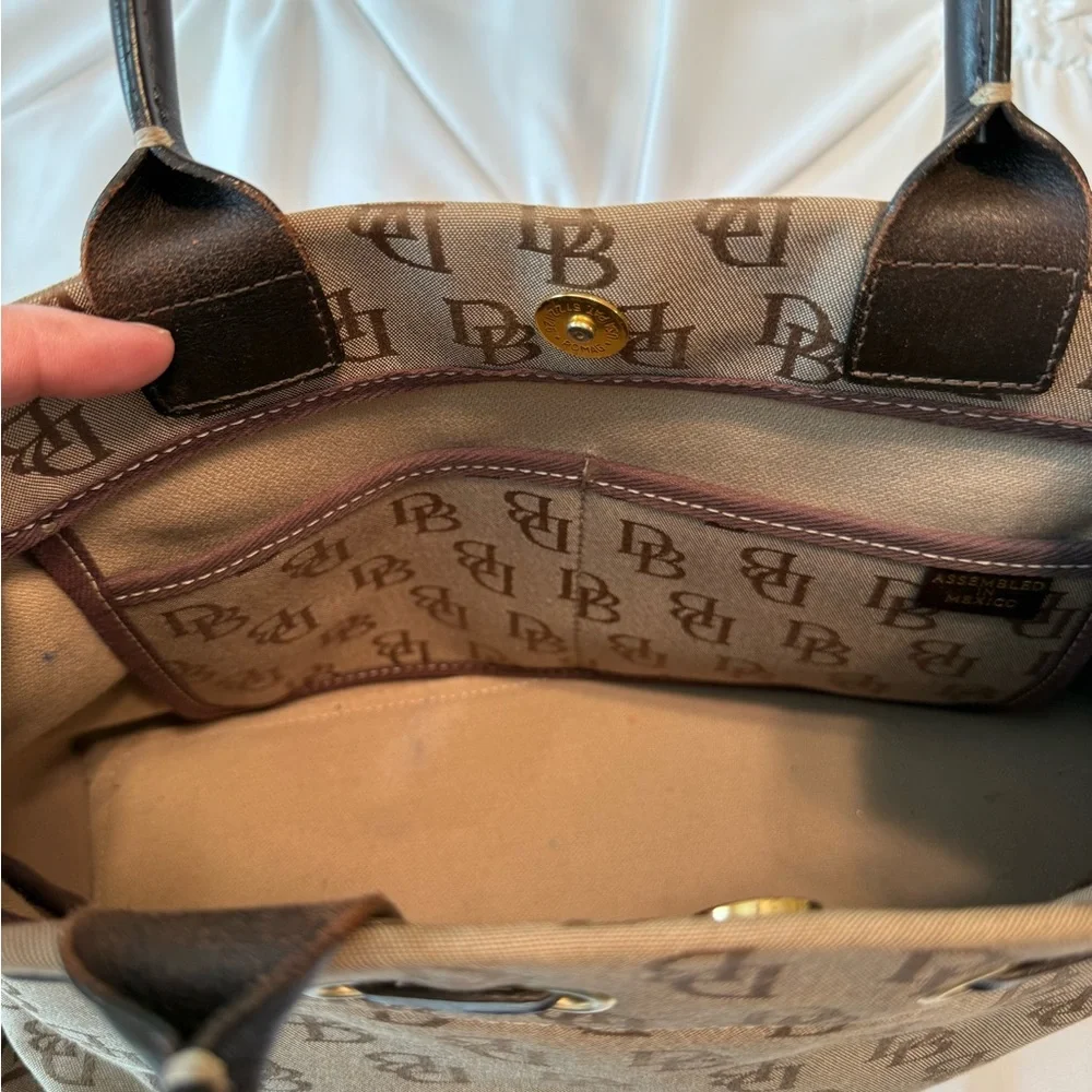 Vintage Dooney & Bourke Signature Tulip Tassel Tote Brown Leather/Canvas - Picture 10 of 12